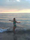 staci-sunset.jpg (46453 bytes)